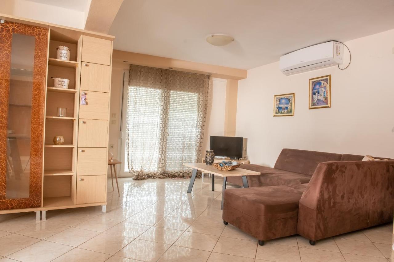 Garden Suite Nea Peramos  Ngoại thất bức ảnh