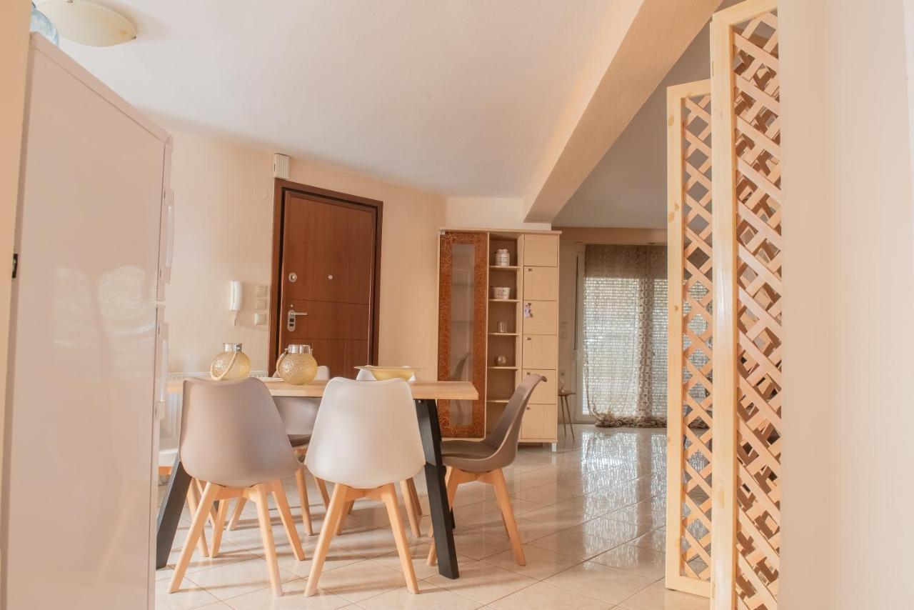 Garden Suite Nea Peramos  Ngoại thất bức ảnh