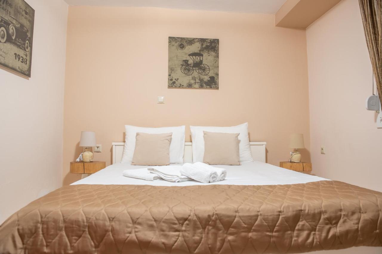 Garden Suite Nea Peramos  Ngoại thất bức ảnh