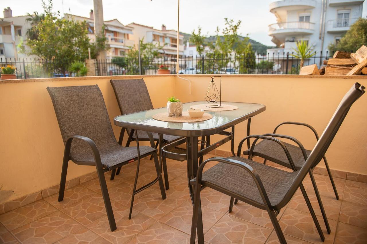 Garden Suite Nea Peramos  Ngoại thất bức ảnh